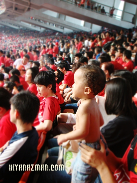 baby in the stadium