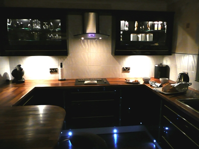 black kitchen 2