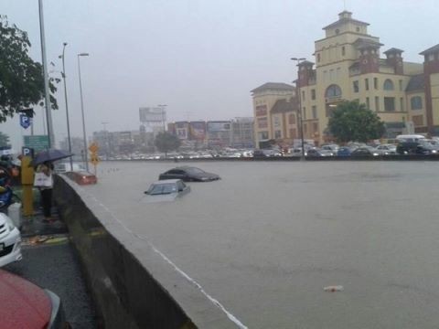 flood in puchong