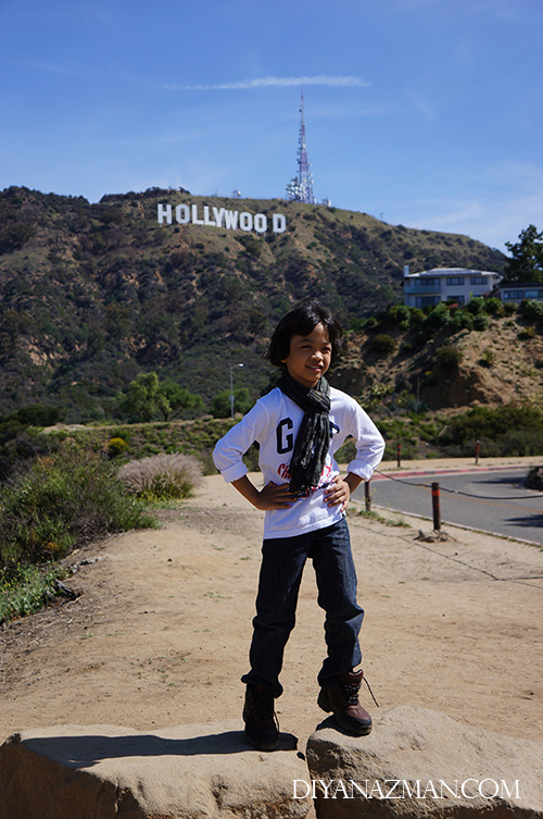 miki in hollywood sign isa